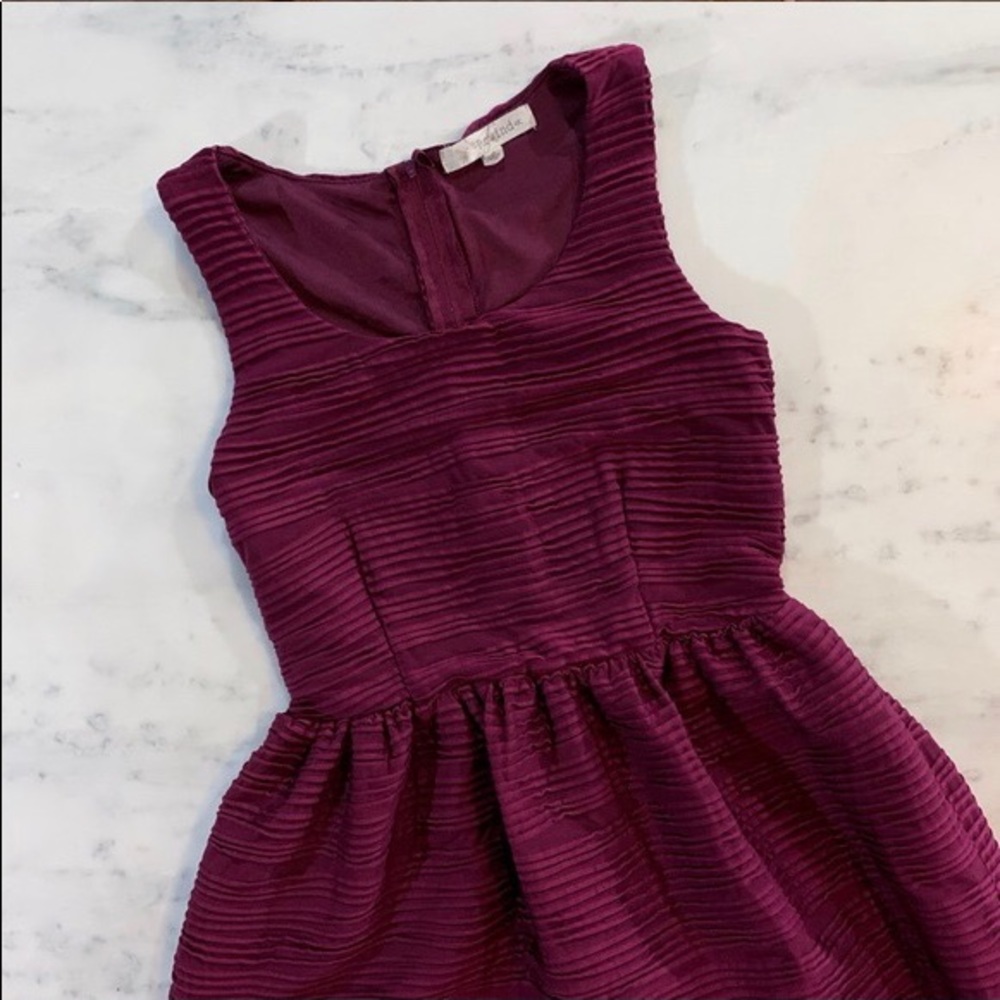 Rewind Circle Dress in Burgundy